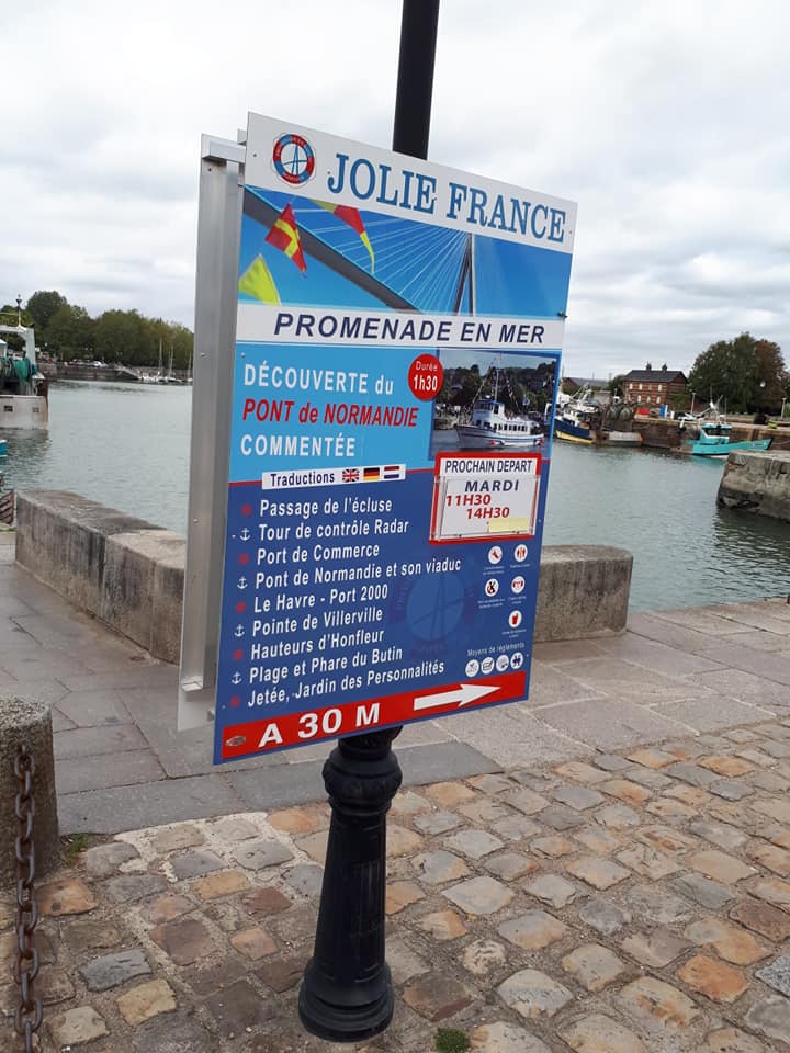 Promenade en mer avec Jolie France (panneau)